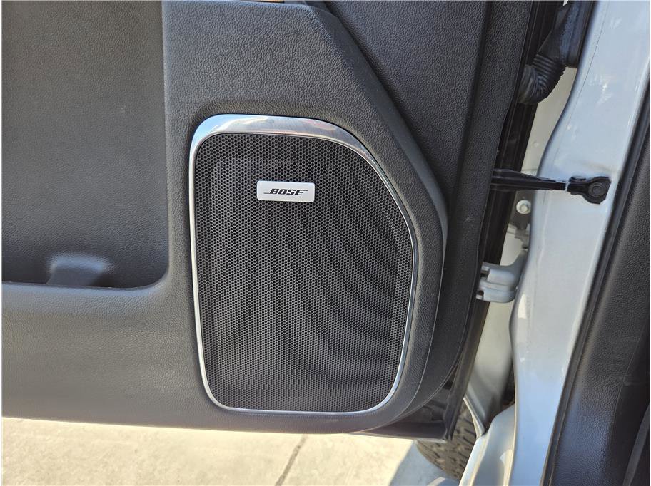 Used 2015 Chevrolet Silverado 1500 LTZ AWD/4WD image 14