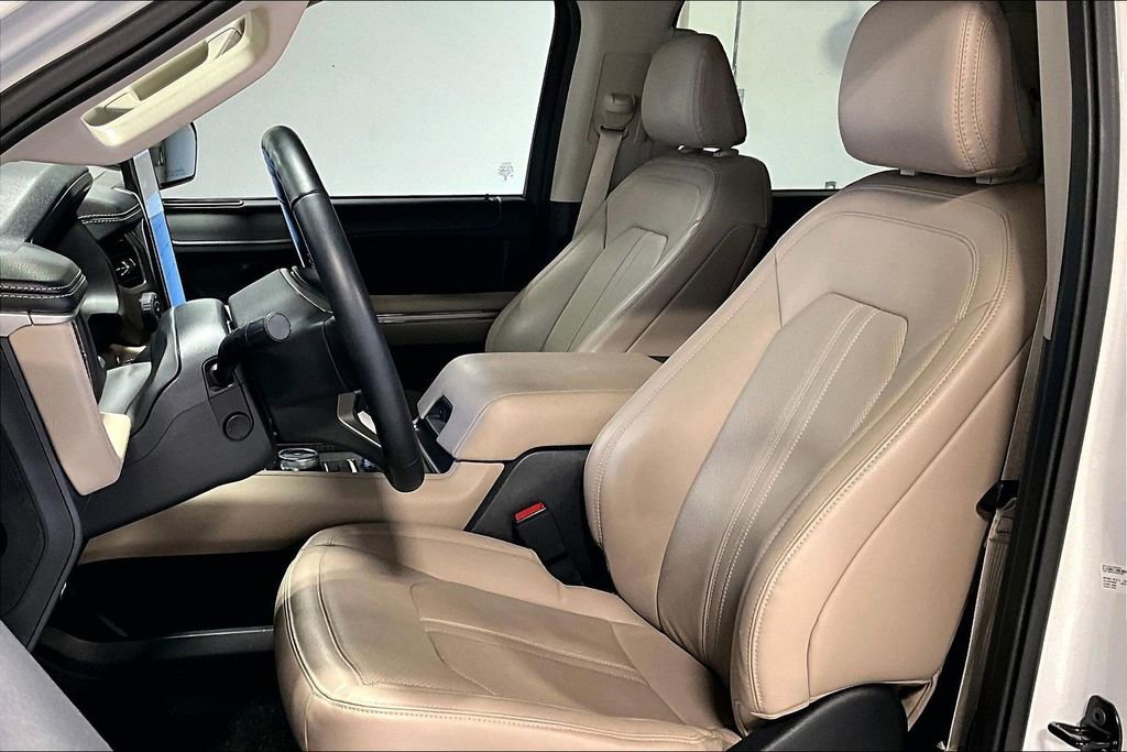 Used 2024 Ford Expedition Max Limited image 34