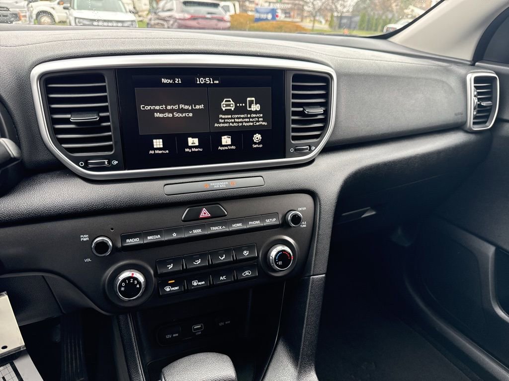 Used 2022 Kia Sportage LX image 32