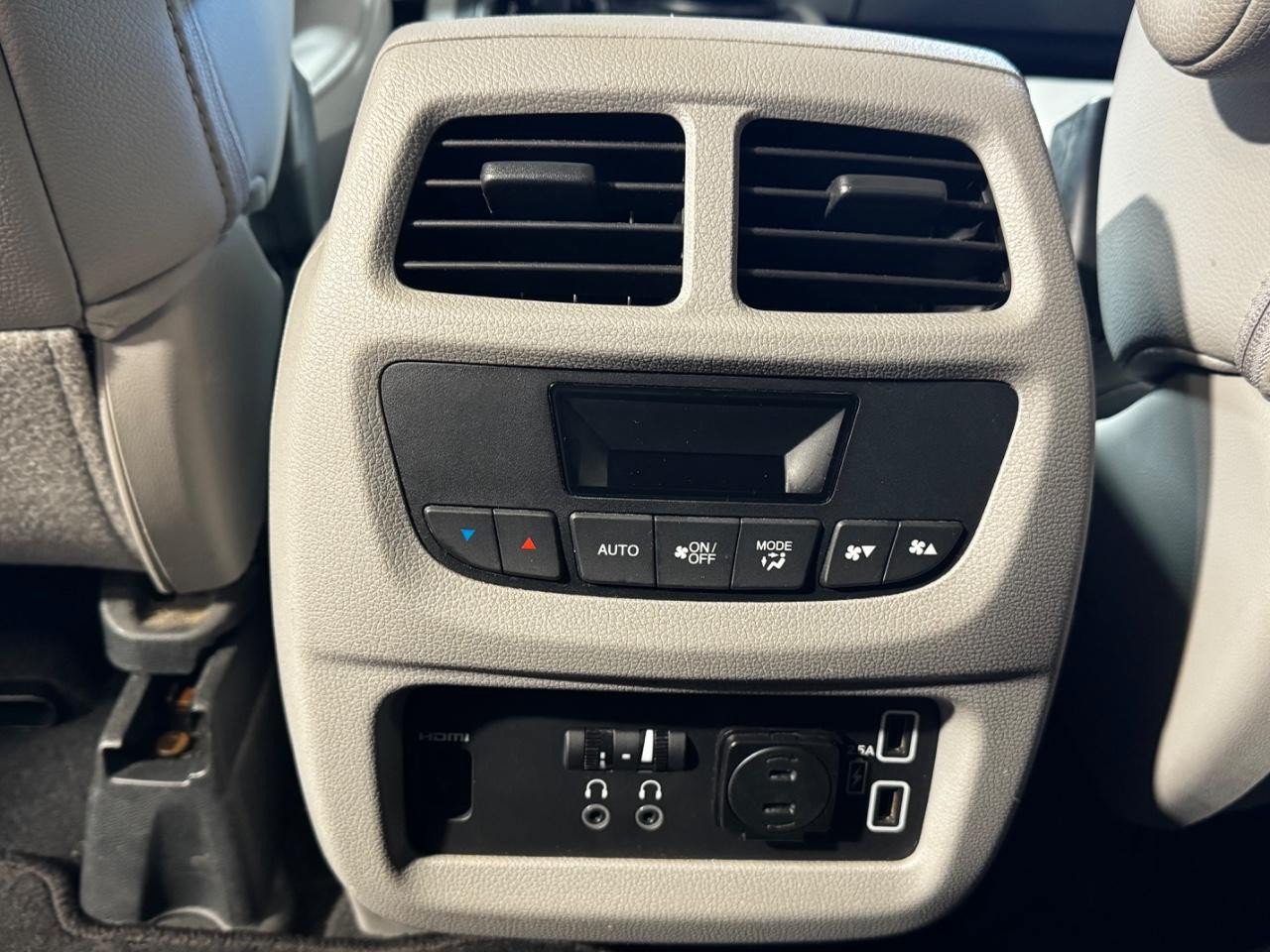 Used 2019 Honda Pilot EX-L image 16
