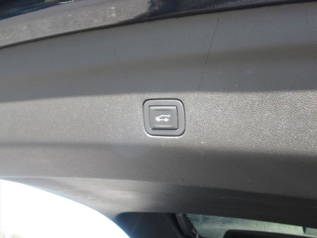 Used 2023 Chevrolet Tahoe RST image 31