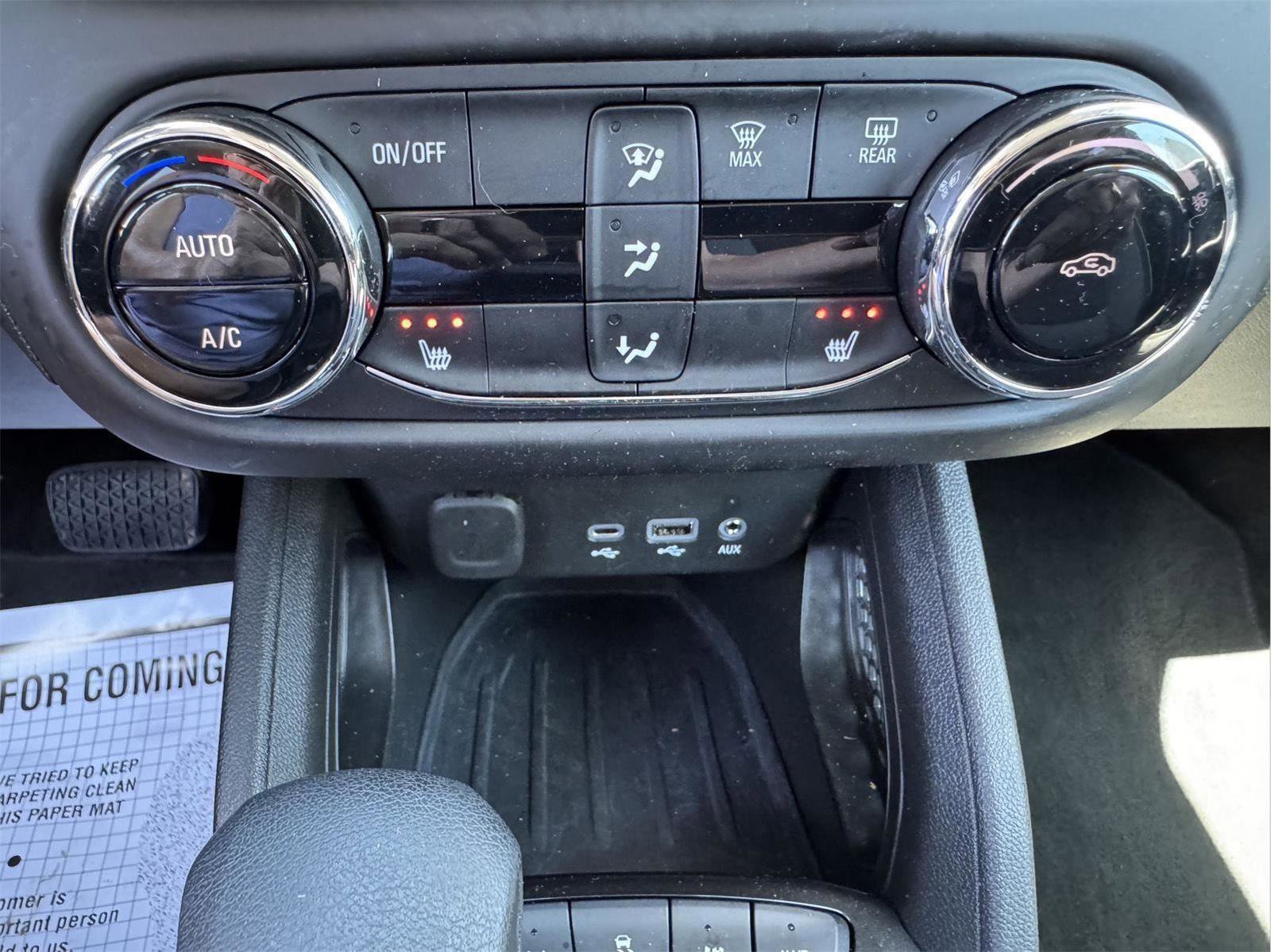 Used 2023 Chevrolet TrailBlazer LT w/ Convenience Package AWD/4WD image 23