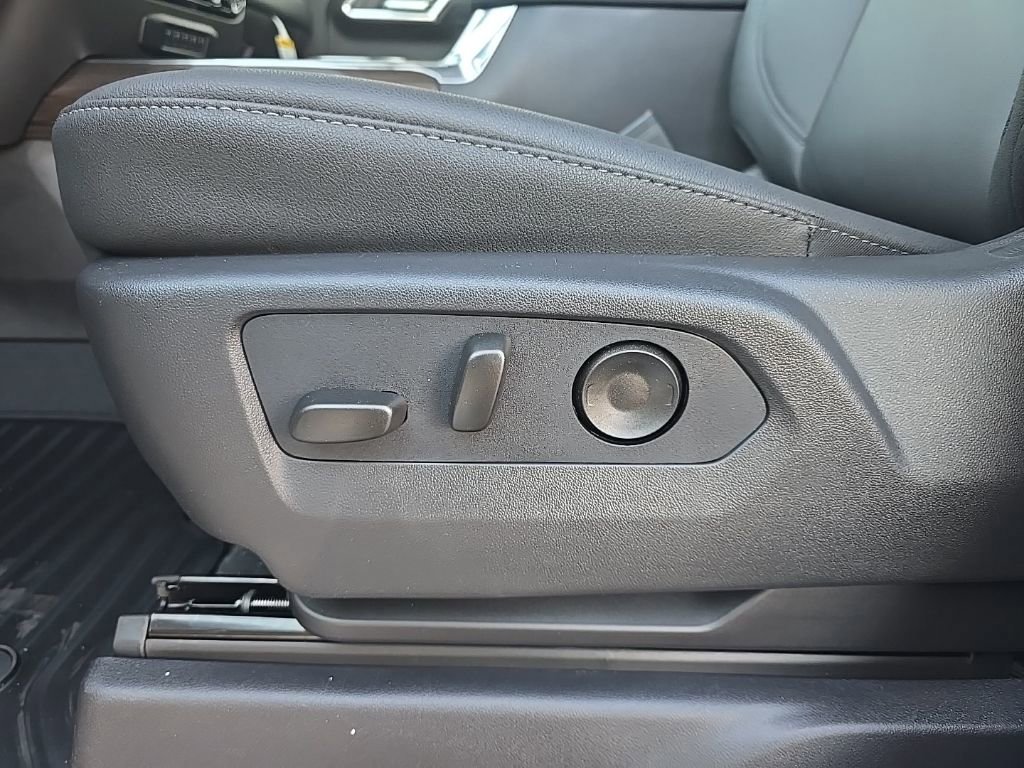 New 2026 Chevrolet Silverado 3500 LT w/ All Star Edition image 16