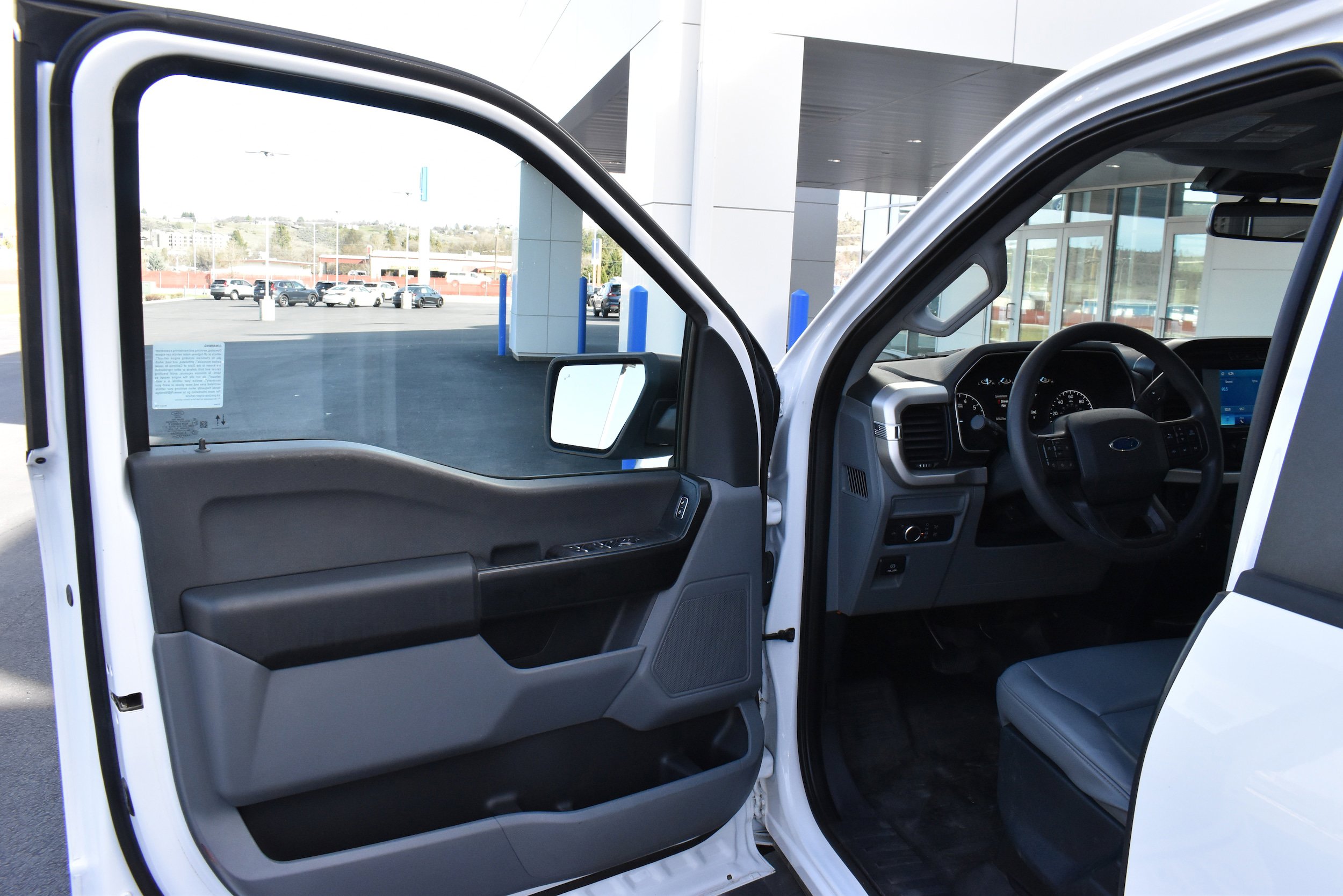 Used 2021 Ford F150 XL w/ Trailer Tow Package image 10