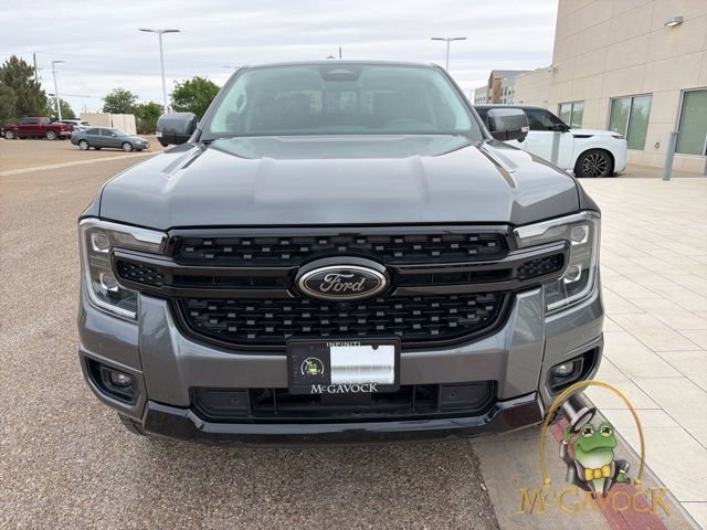 Used 2025 Ford Ranger Lariat w/ Black Appearance Package AWD/4WD image 2