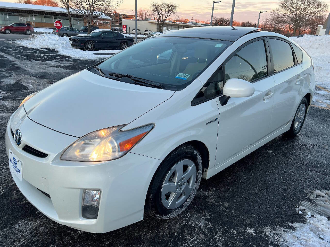 Used 2010 Toyota Prius Three image 6