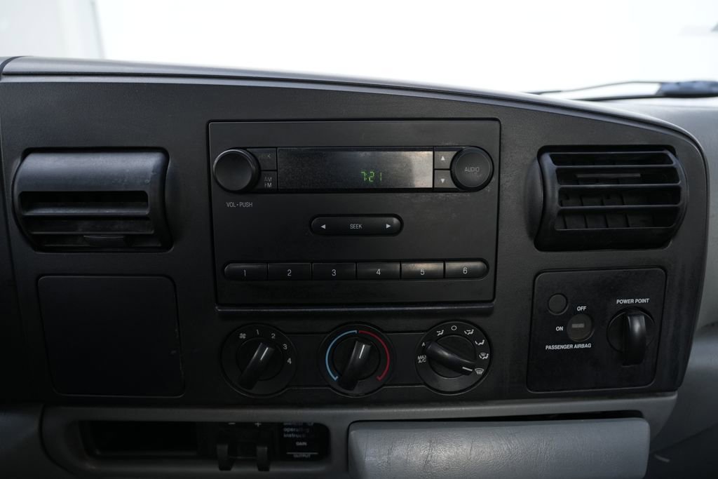 Used 2007 Ford F350 XL RWD image 24