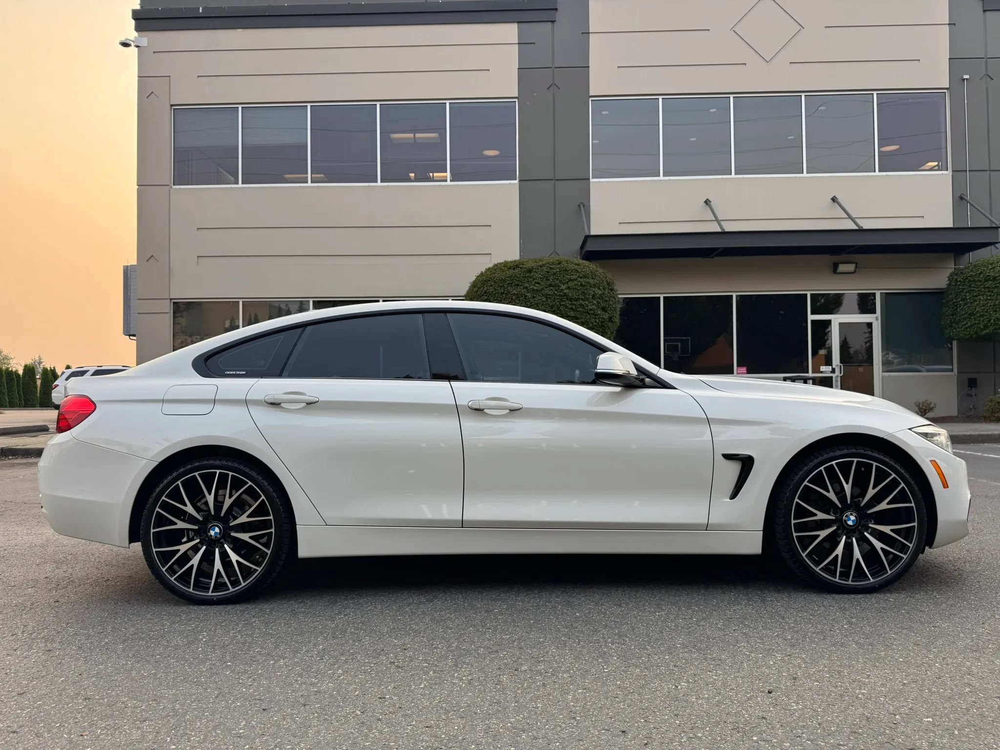 Used 2015 BMW 428i Gran Coupe xDrive AWD/4WD image 12
