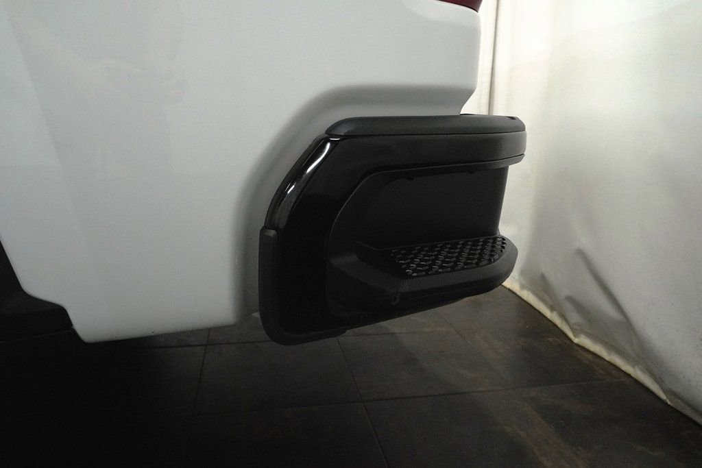 Used 2024 Chevrolet Silverado 2500 Custom w/ Custom Convenience Package image 8