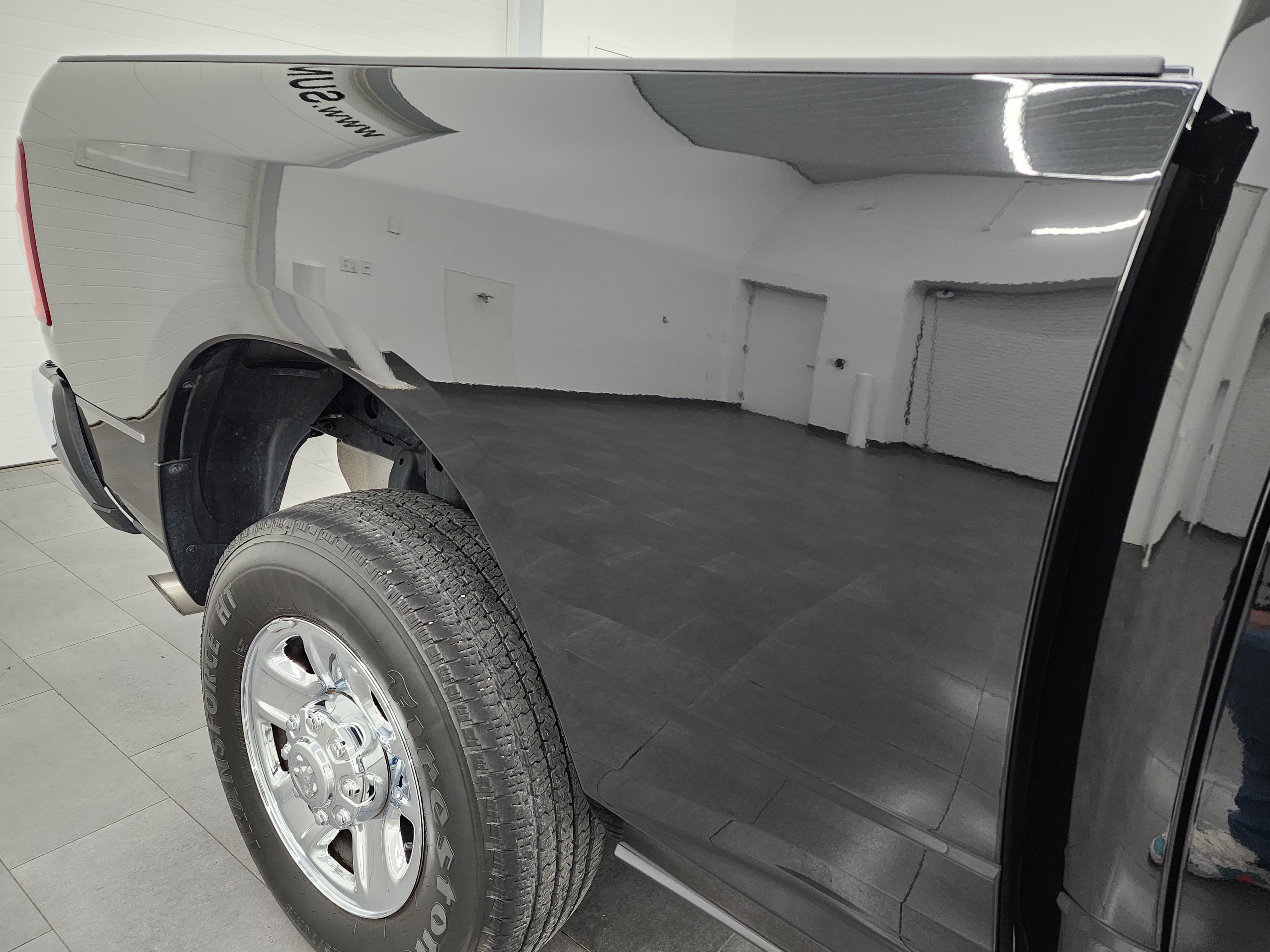 Used 2023 RAM 2500 Tradesman AWD/4WD image 25