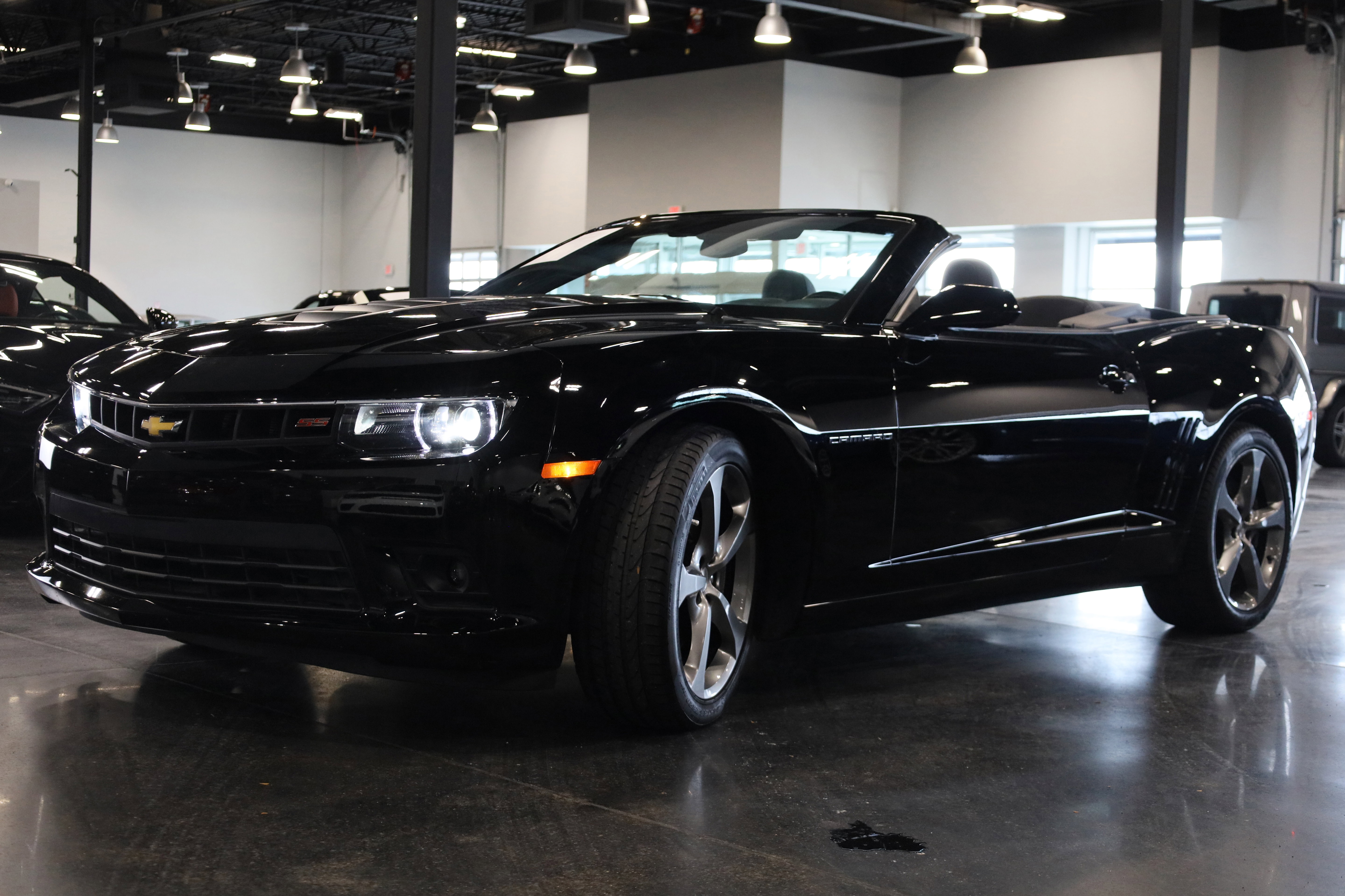 Used 2014 Chevrolet Camaro SS w/ RS Package image 3