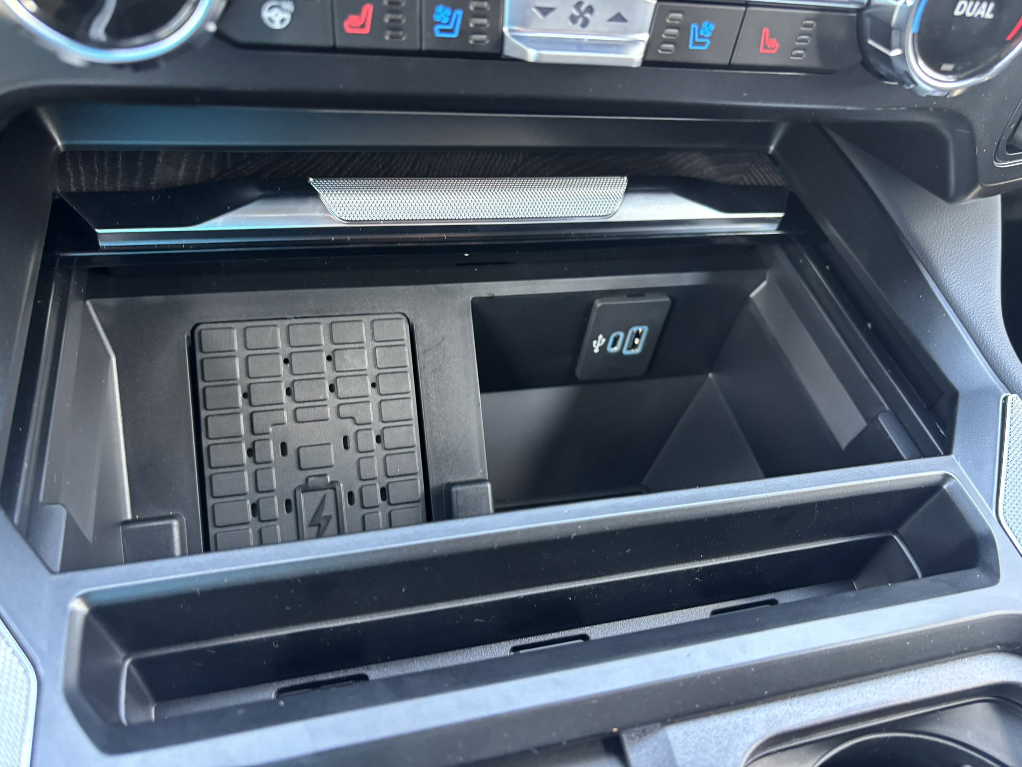 New 2025 Ford F250 4x4 Crew Cab Super Duty image 23