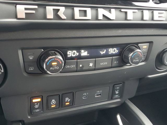 Used 2025 Nissan Frontier SL image 25