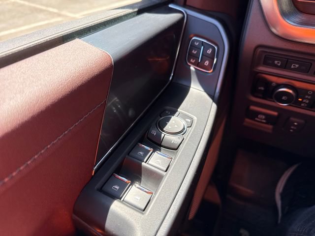 Used 2023 Ford F150 Lariat w/ Equipment Group 502A High AWD/4WD image 26