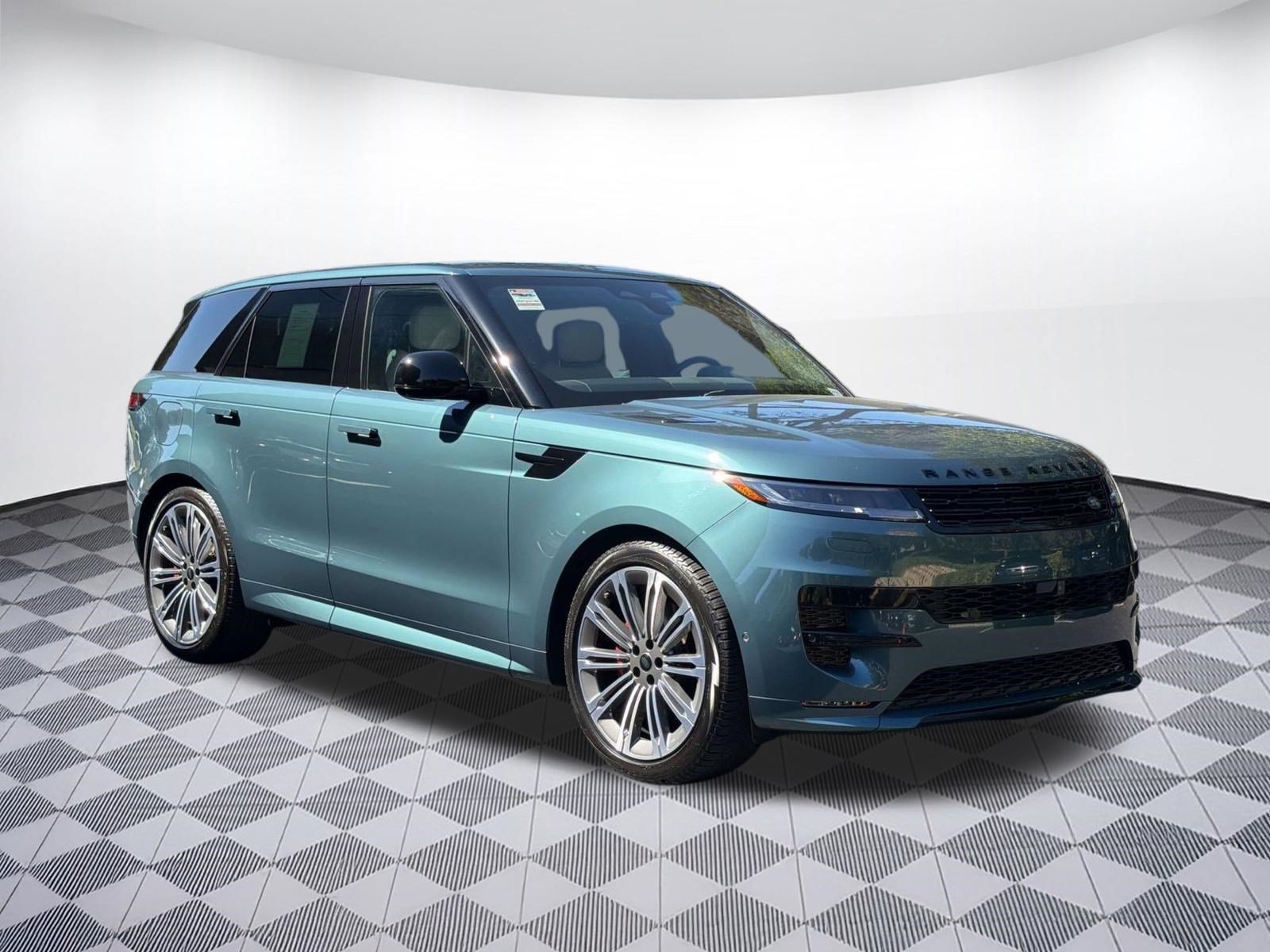 Used 2024 Land Rover Range Rover Sport Dynamic SE AWD/4WD image 7