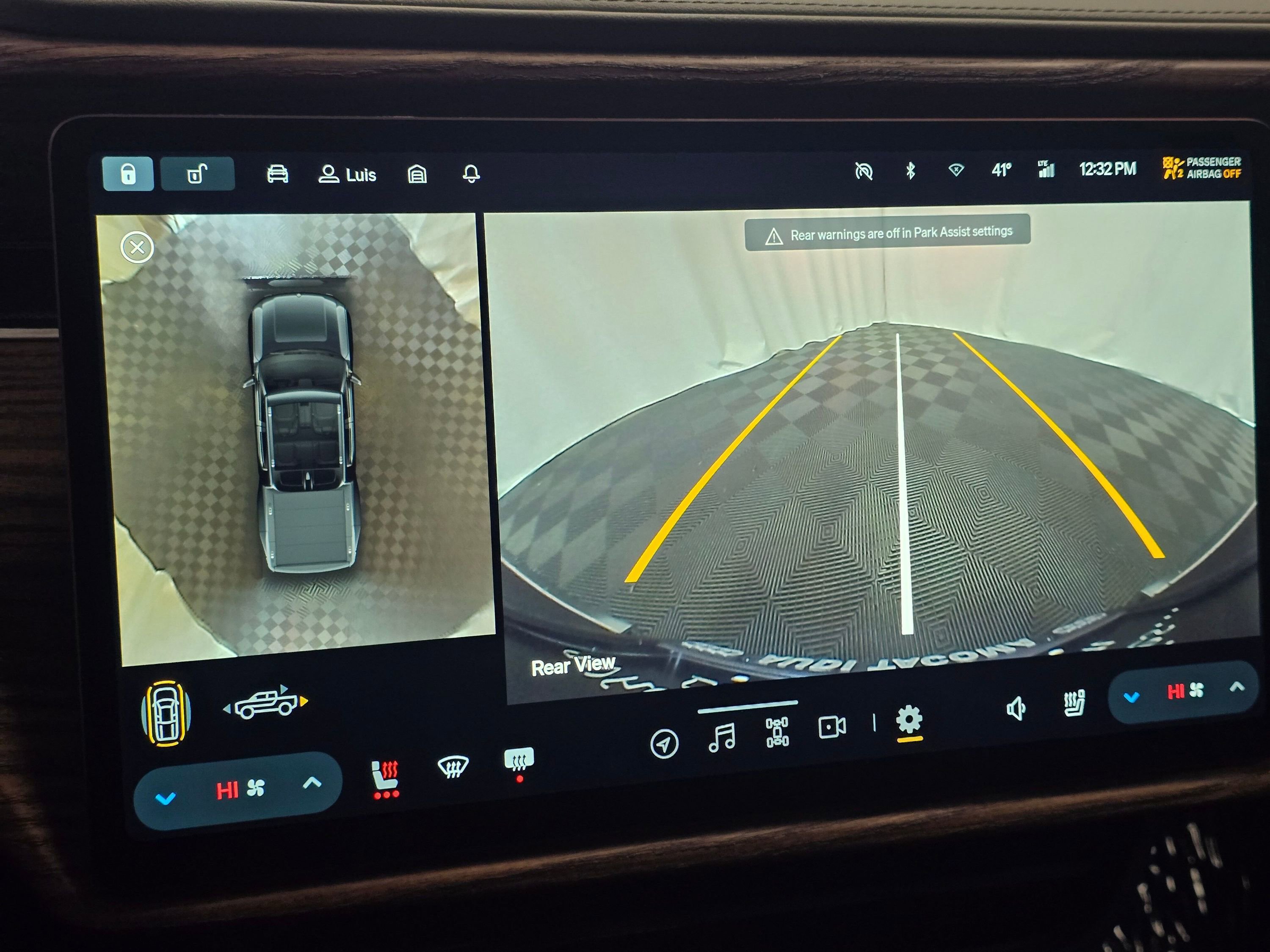 Used 2022 Rivian R1T Adventure image 38