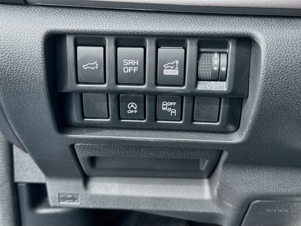 Certified 2023 Subaru Forester Premium AWD/4WD image 6