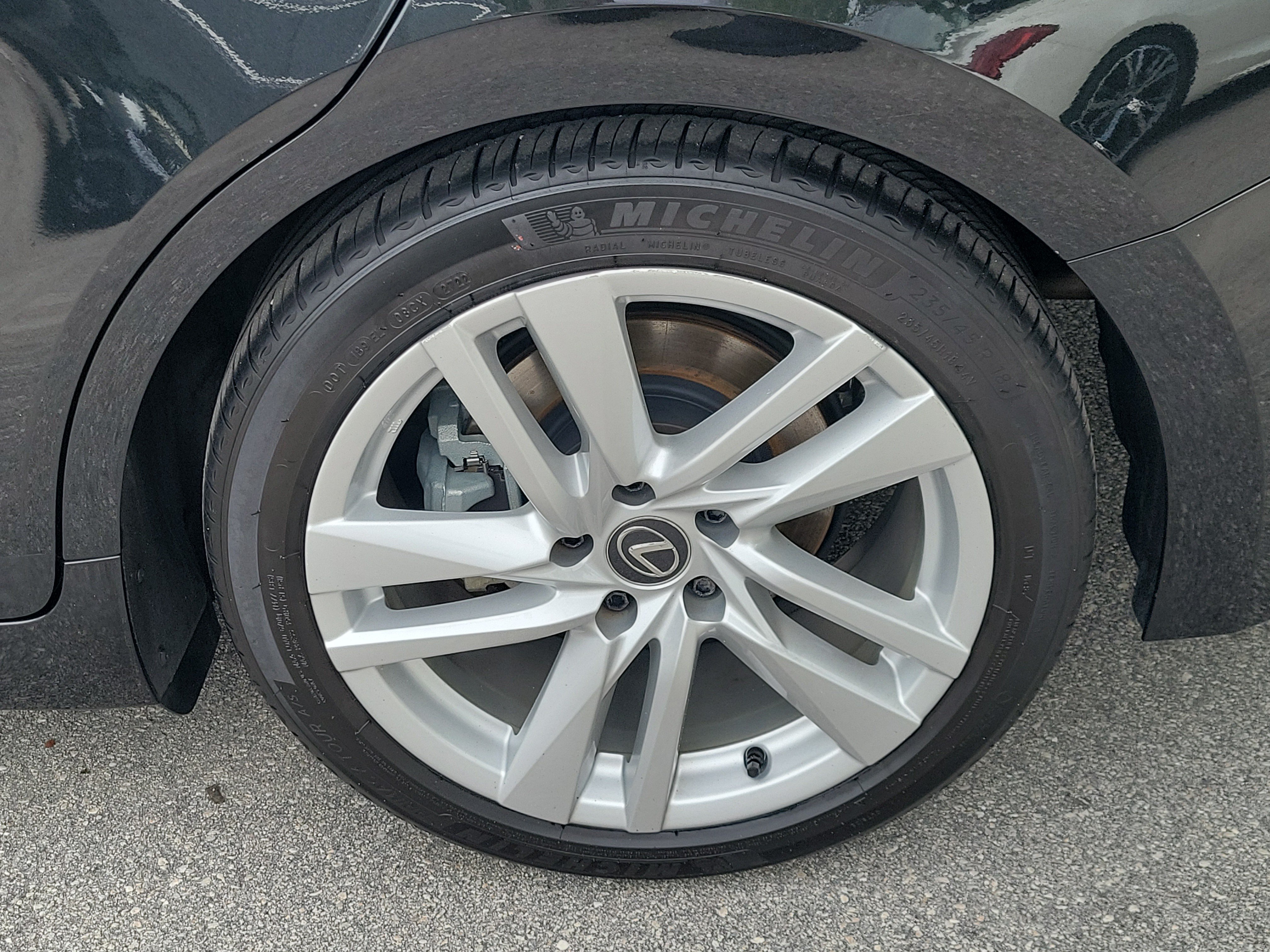 Used 2024 Lexus IS 300 w/ Comfort Package RWD image 6