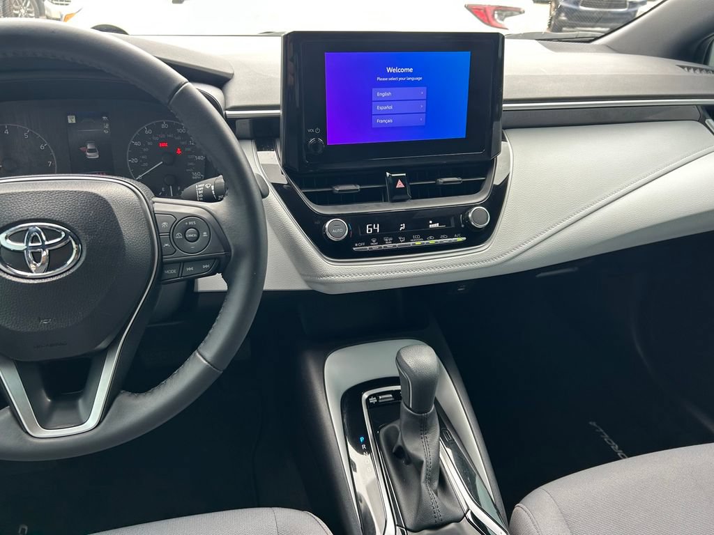 Used 2025 Toyota Corolla SE FWD image 17