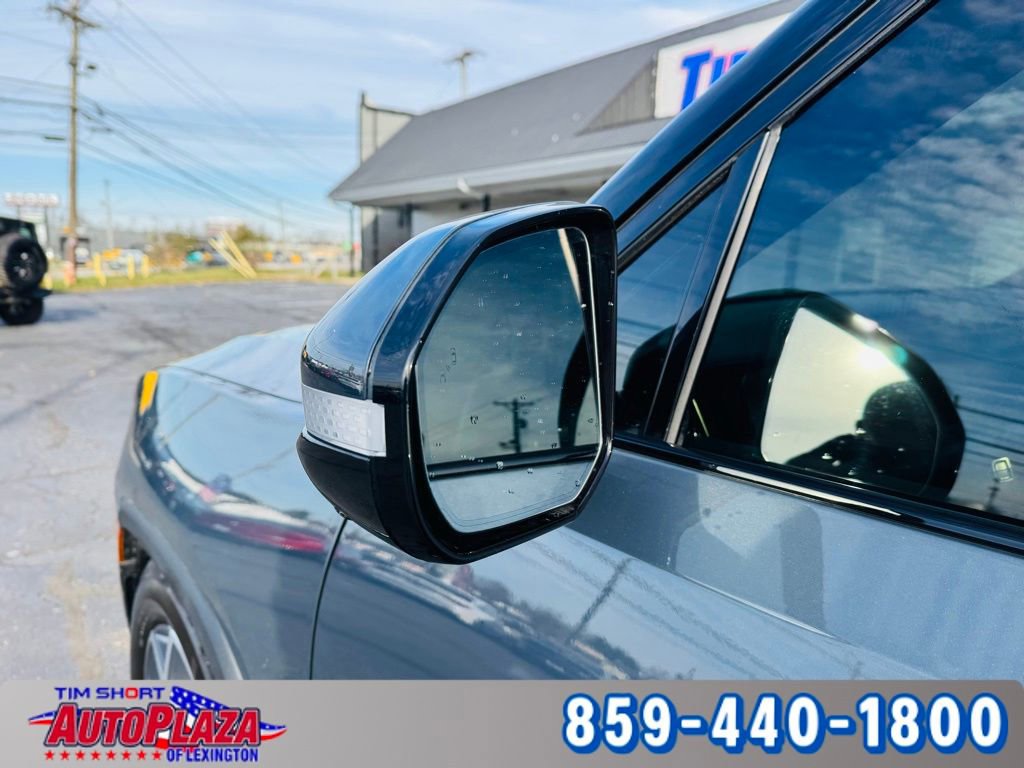 Used 2022 Rivian R1S Launch Edition image 20