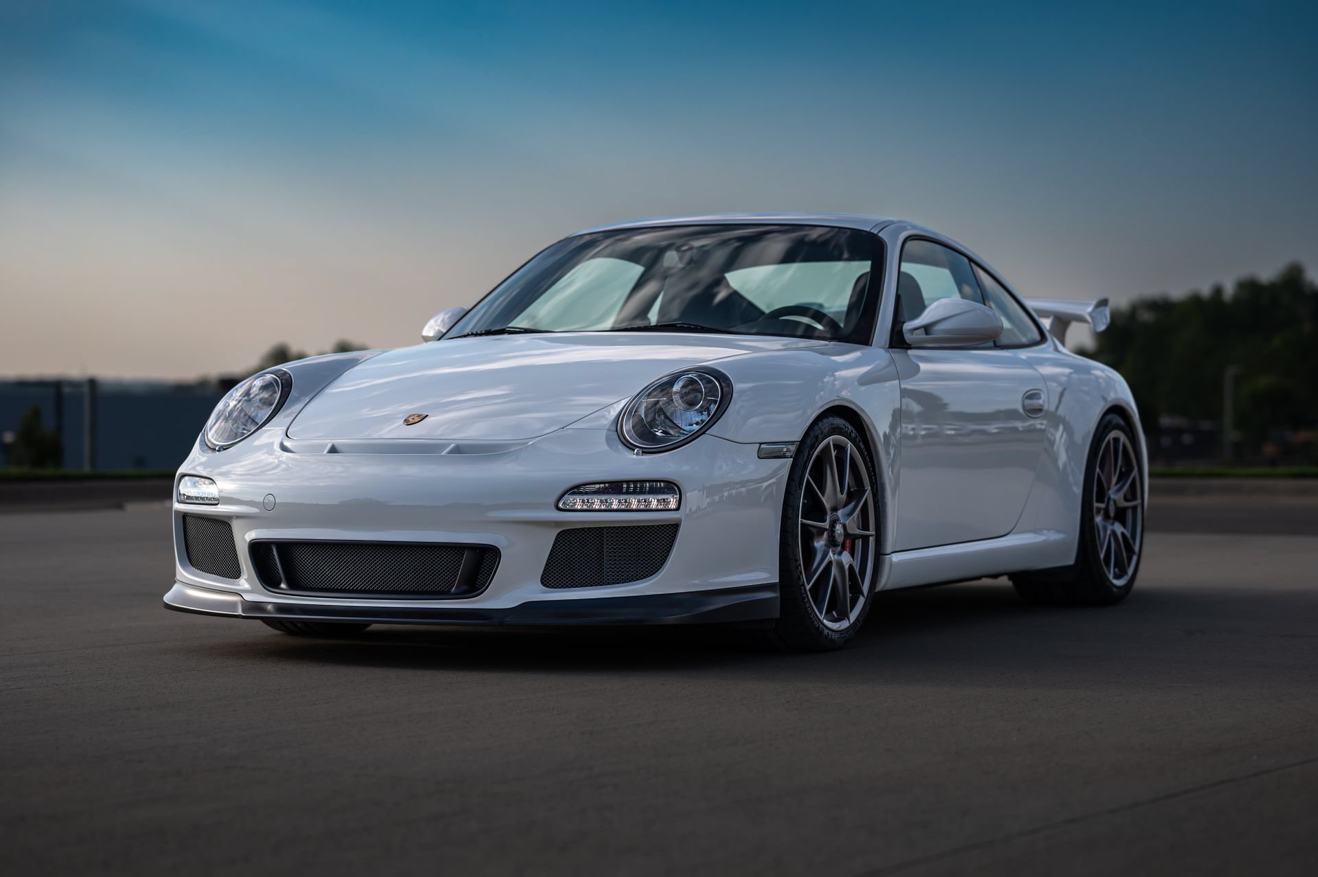 Used 2010 Porsche 911 GT3 RWD image 19