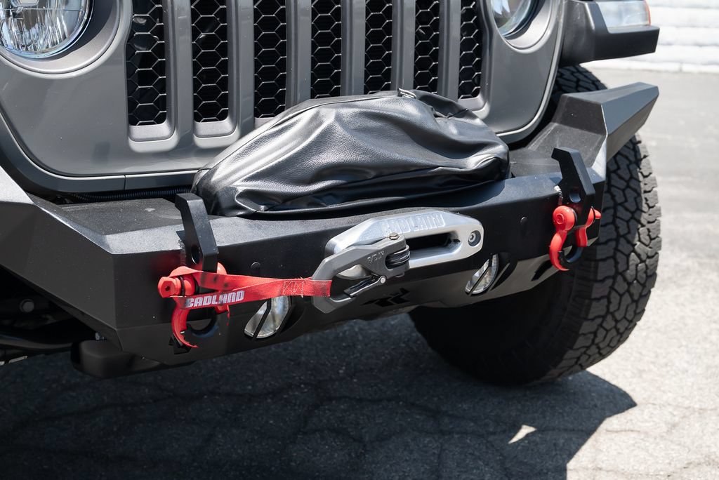Used 2022 Jeep Gladiator Rubicon w/ Trailer Tow Package AWD/4WD image 11