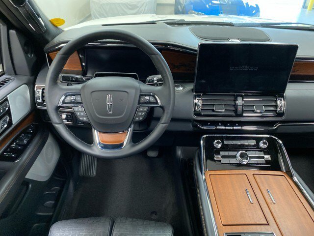New 2024 Lincoln Navigator Black Label AWD/4WD image 35