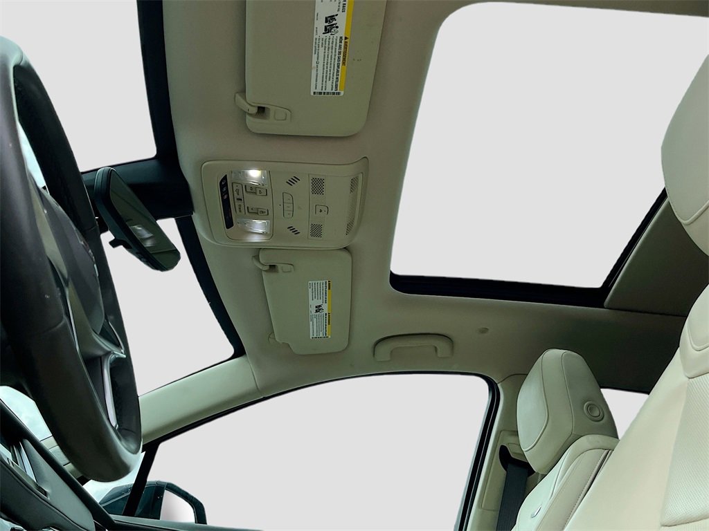 Used 2021 Cadillac XT5 Premium Luxury image 22