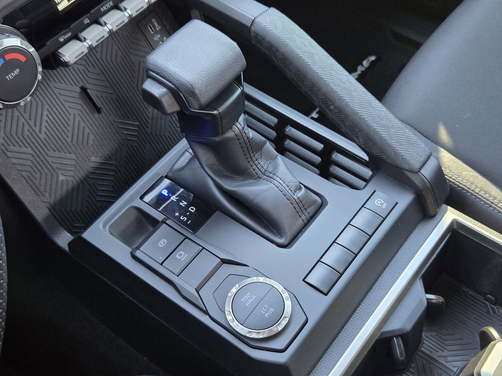 Used 2024 Toyota Tacoma SR5 image 21