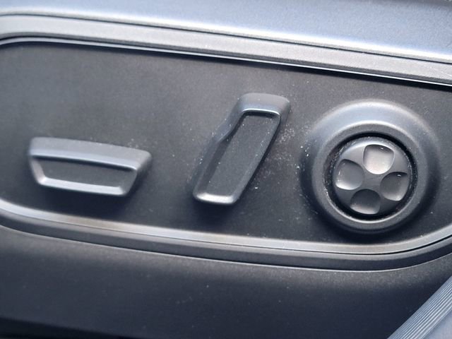 Certified 2023 Jeep Grand Cherokee L Laredo image 4