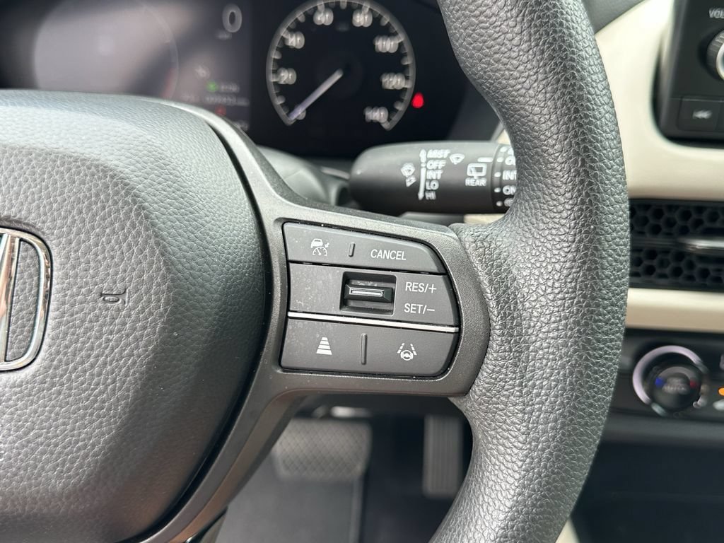 Used 2025 Honda HR-V LX image 30