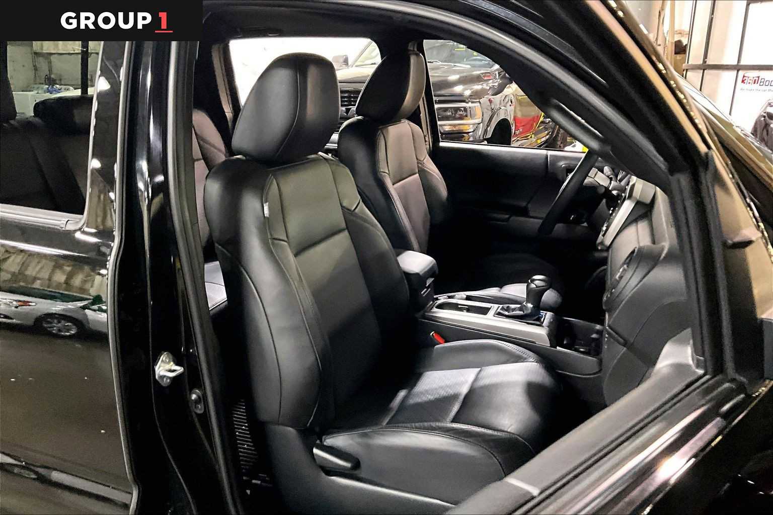 Used 2023 Toyota Tacoma Limited w/ Nightshade Package image 9