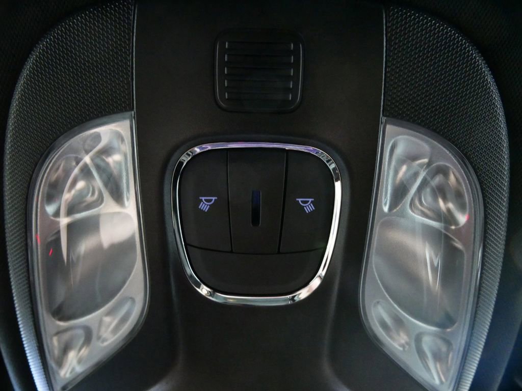 Used 2024 Jeep Compass Latitude image 46