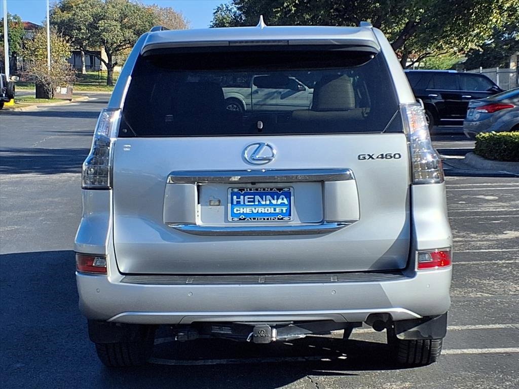 Used 2017 Lexus GX 460 Luxury image 6