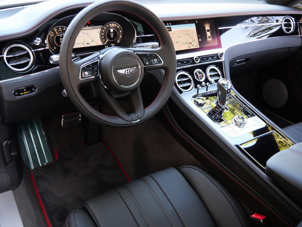 Used 2026 Bentley Continental GT AWD/4WD image 2