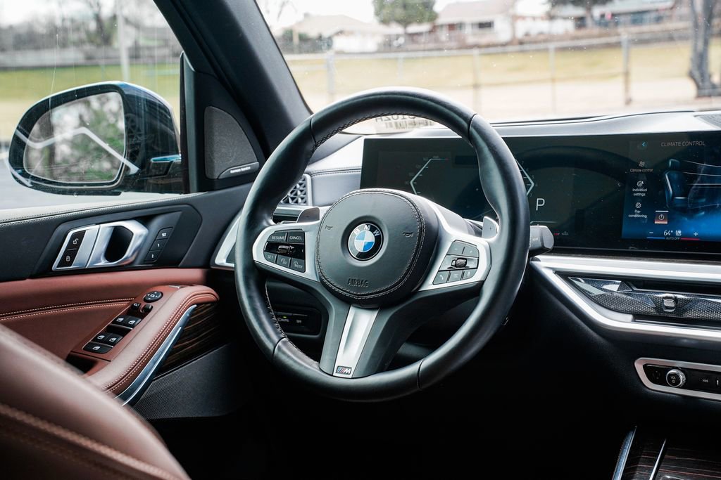 Used 2024 BMW X5 xDrive40i w/ M Sport Package image 13