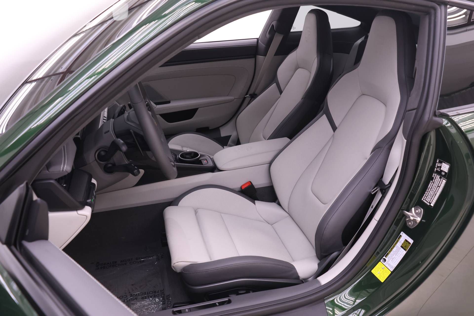 Used 2026 Porsche 911 Carrera GTS RWD image 5