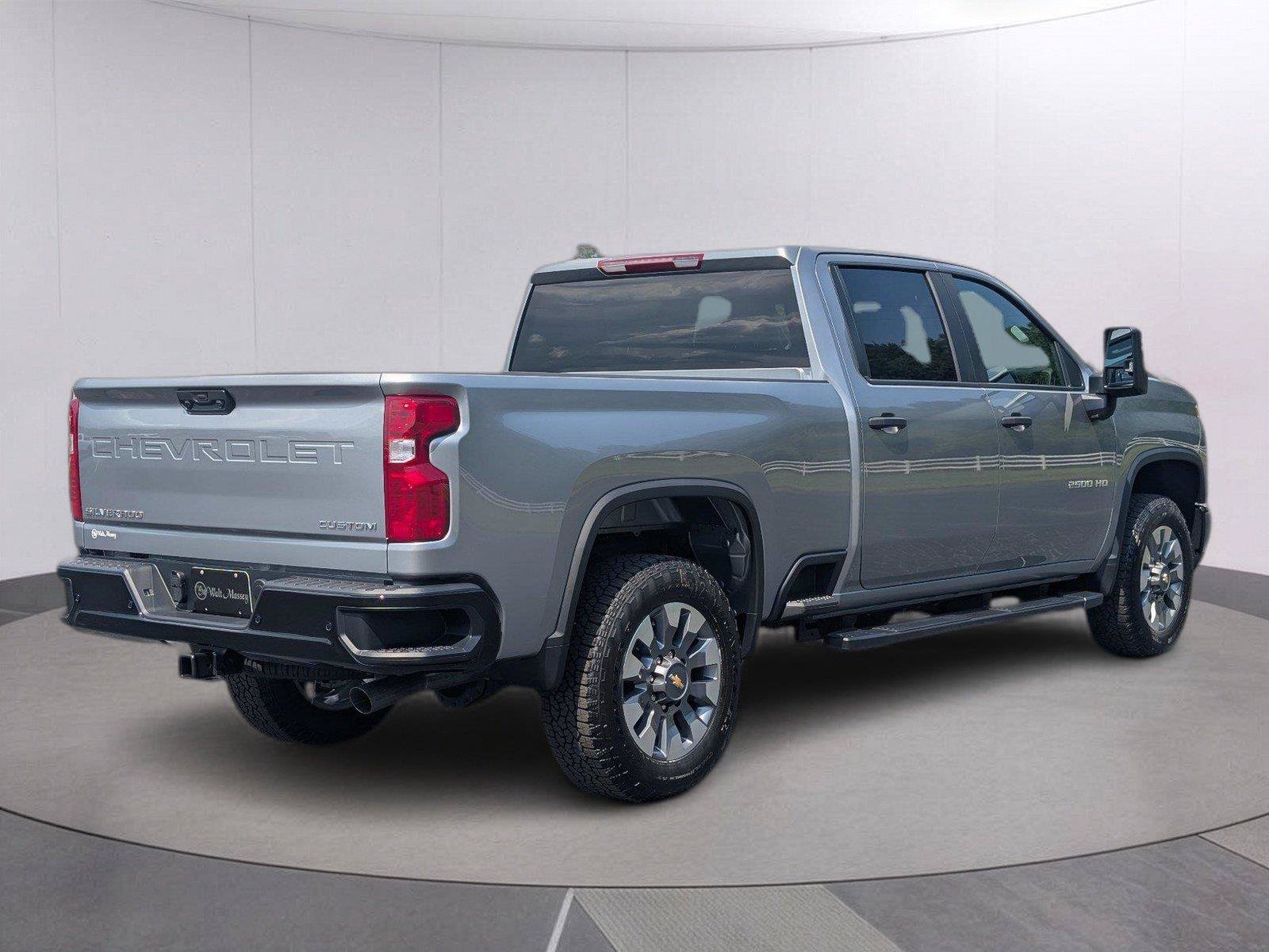 New 2026 Chevrolet Silverado 2500 Custom w/ Custom Value Package AWD/4WD image 6