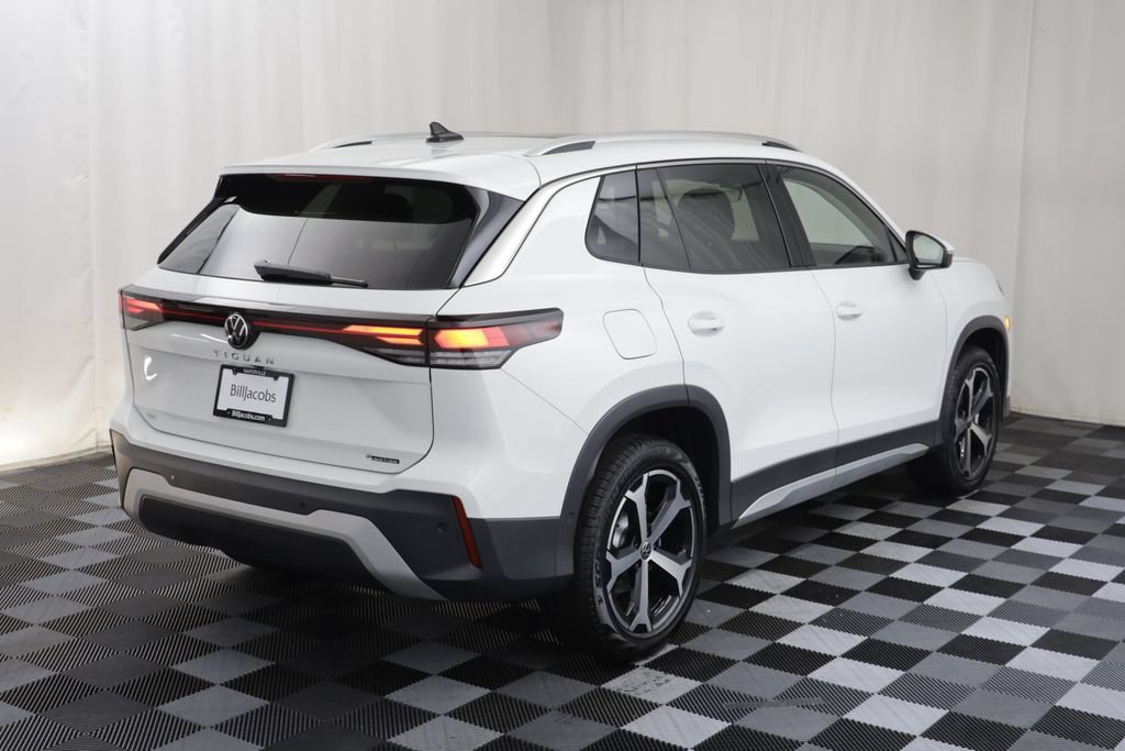 New 2026 Volkswagen Tiguan SE AWD/4WD image 19