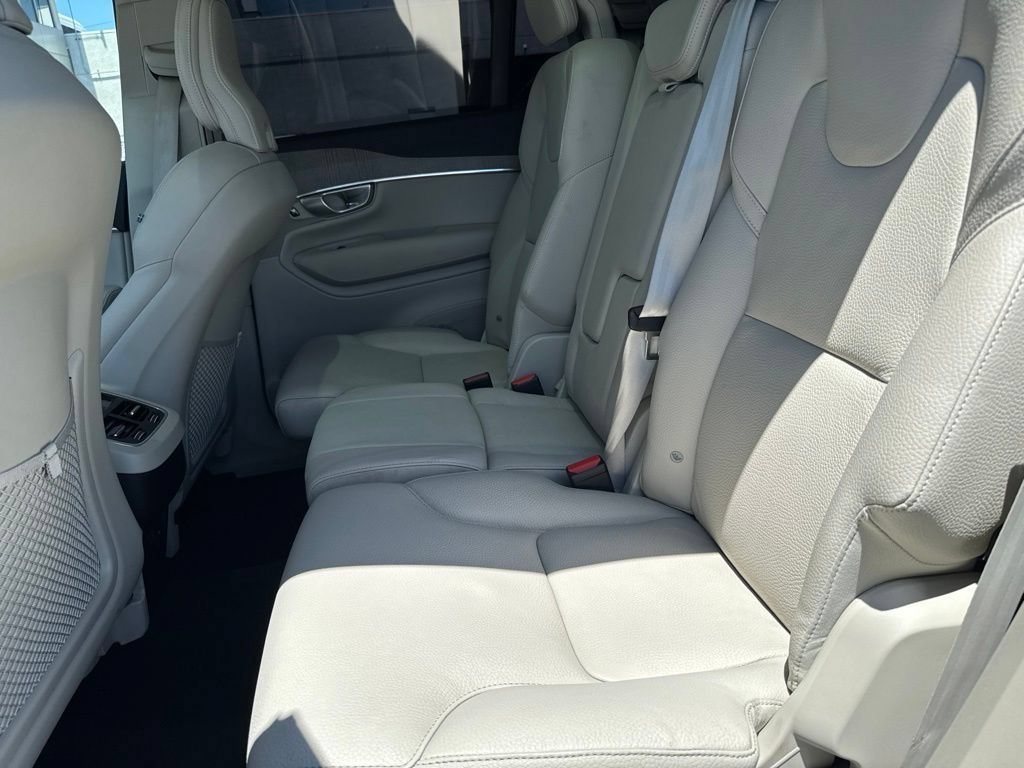 Used 2023 Volvo XC90 B6 Plus w/ Protection Package Premier AWD/4WD image 35