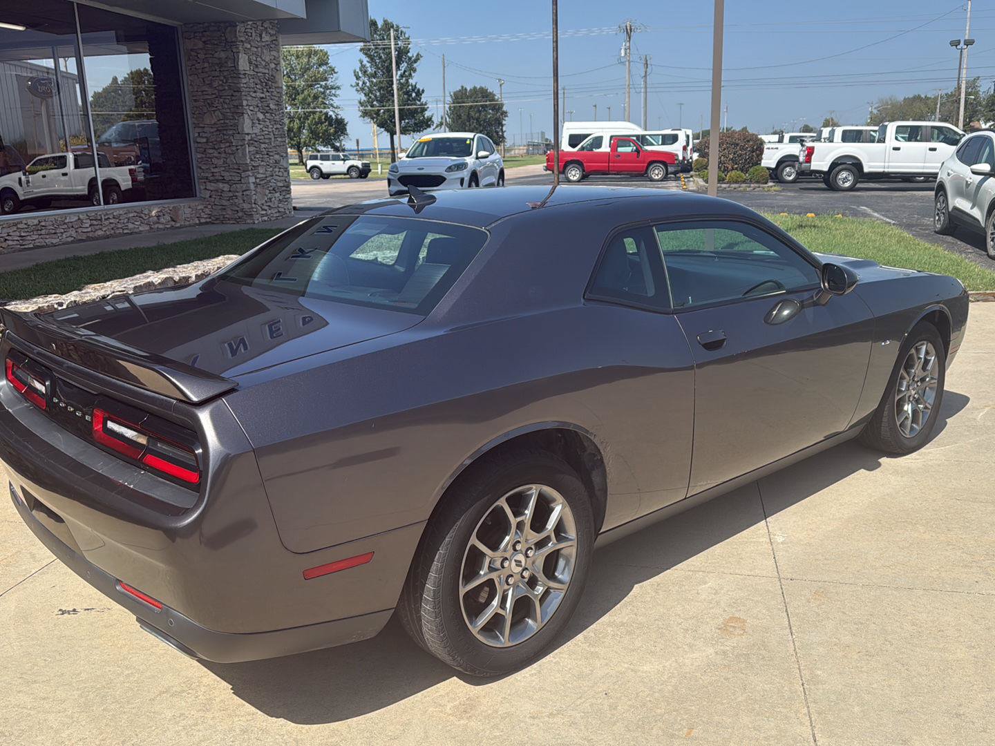 Used 2017 Dodge Challenger GT AWD/4WD image 8