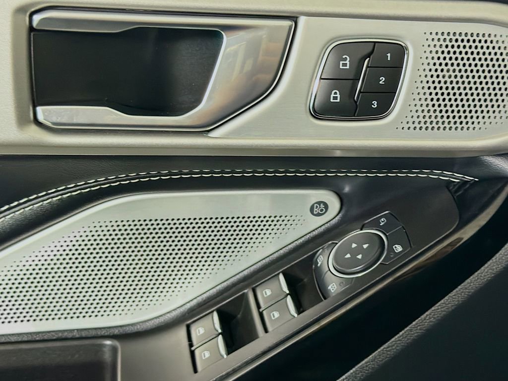 Used 2022 Ford Explorer ST w/ Equipment Group 401A image 23