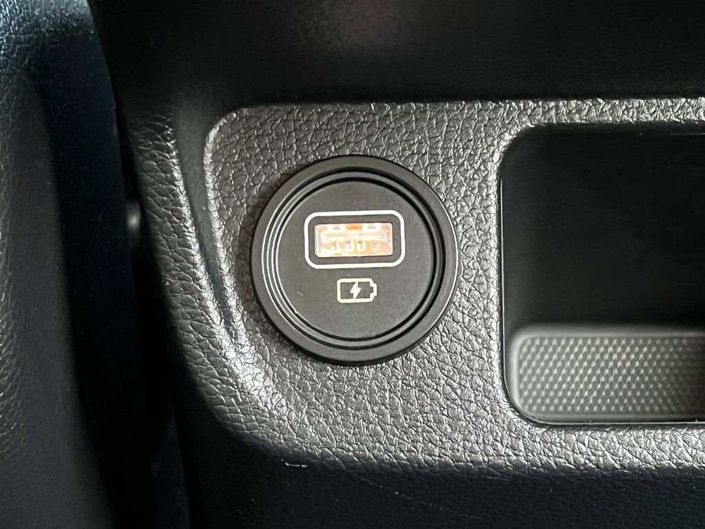 Used 2021 Kia Seltos SX w/ SX Sunroof Package image 33