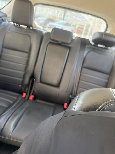 Used 2018 Ford C-MAX SE w/ Equipment Group 202A FWD image 27