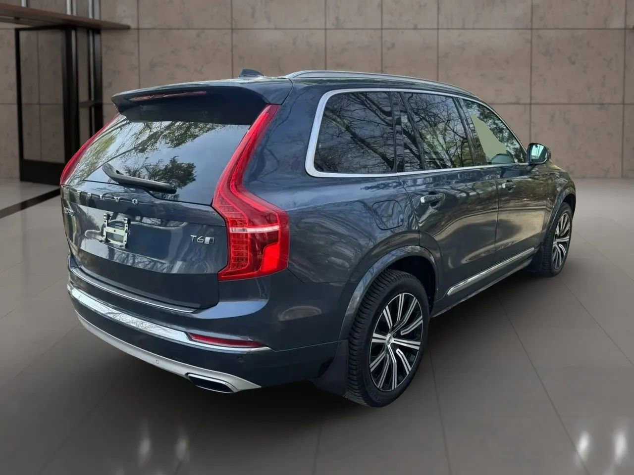 Used 2020 Volvo XC90 T6 Inscription w/ Protection Package Premier AWD/4WD image 8