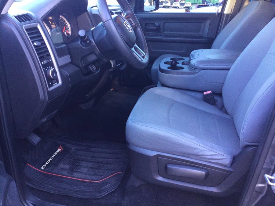 Used 2017 RAM 1500 Express w/ Express Value Package image 17