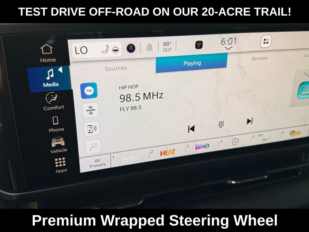 New 2026 Jeep Gladiator Sahara image 13