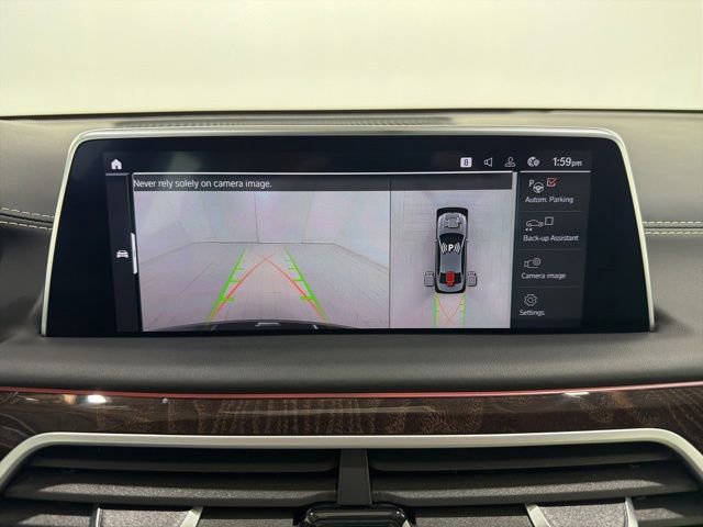 Used 2020 BMW 750i xDrive w/ Executive Package AWD/4WD image 34
