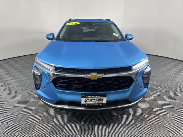 New 2026 Chevrolet Trax LT w/ Sunroof Package image 8