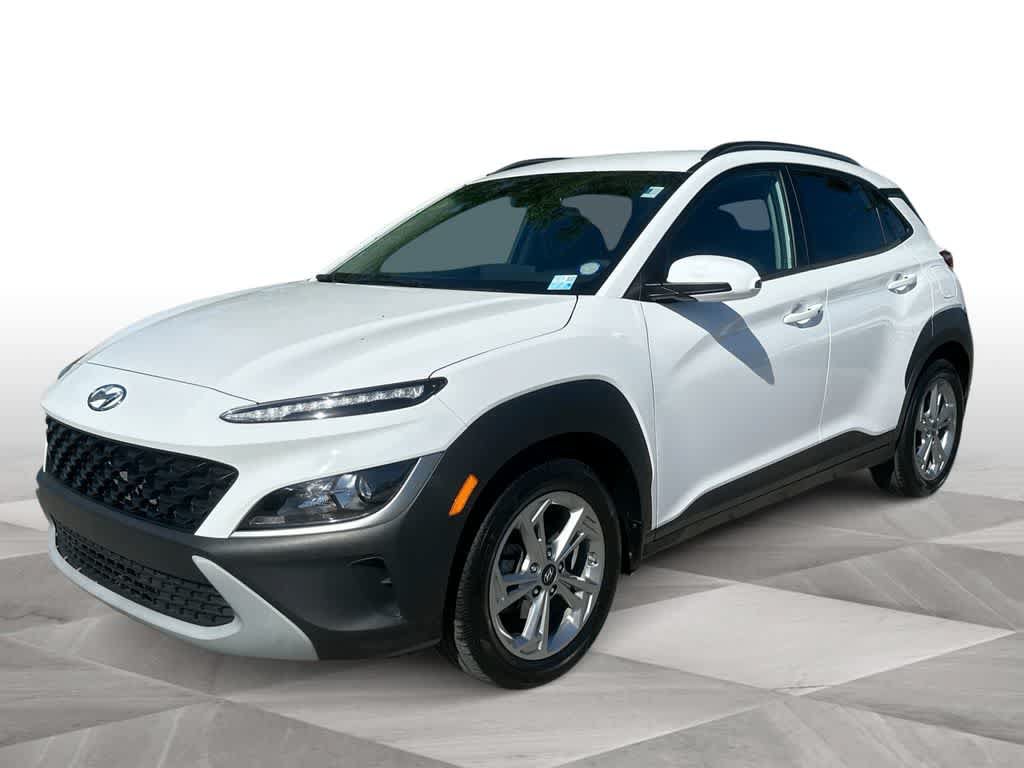Used 2023 Hyundai Kona SEL FWD image 4